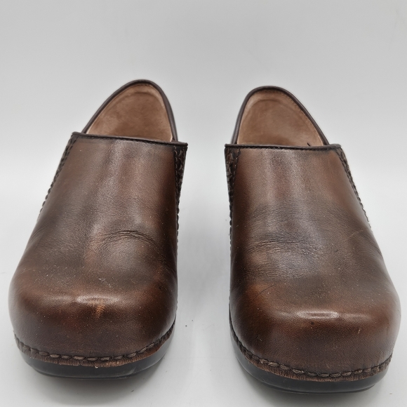 Dansko Sienna antique brown a 2" heel size 37 US 6.5/7 - Picture 9 of 16